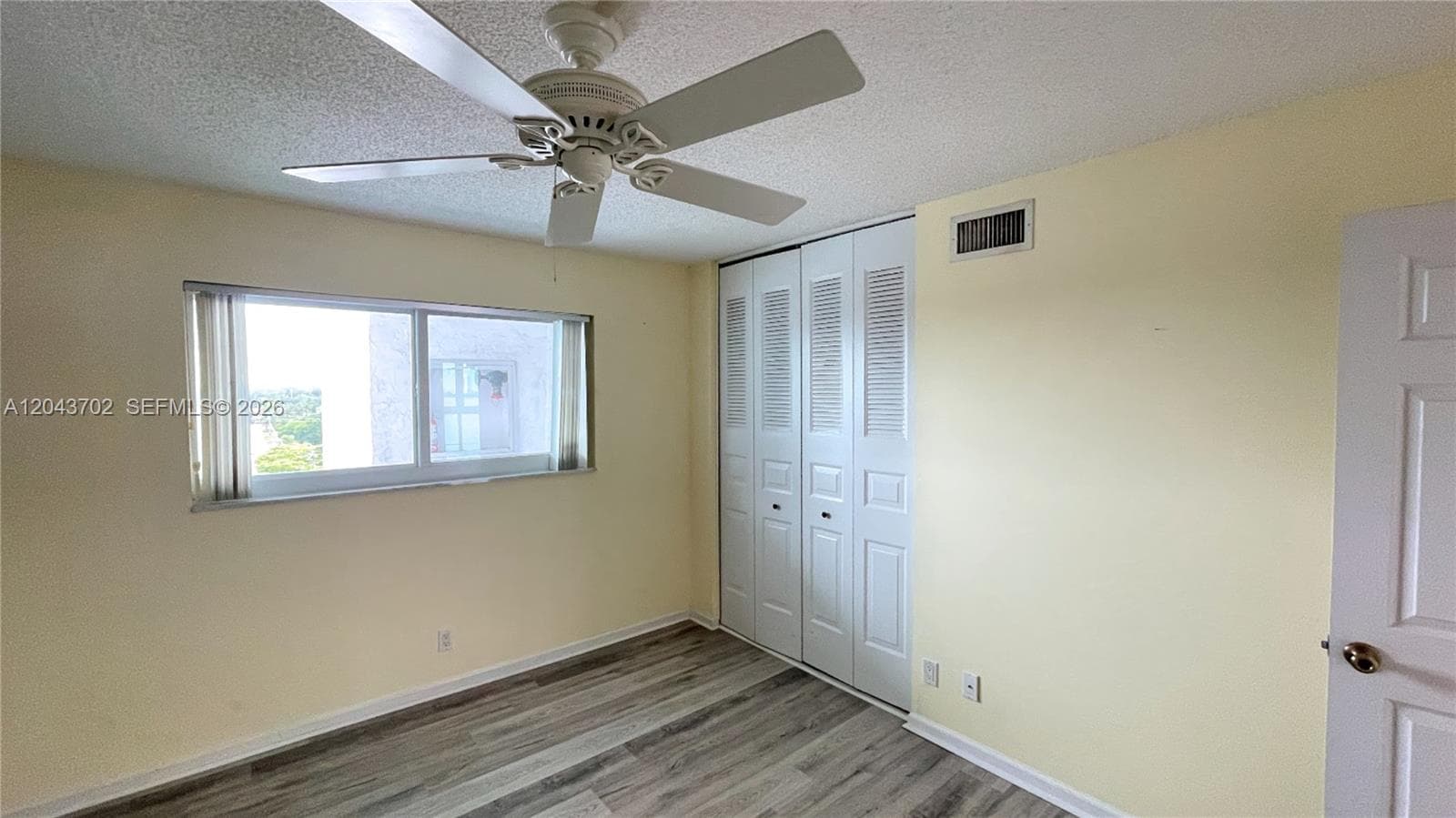 401 Lake Shore Dr 801 photo 20