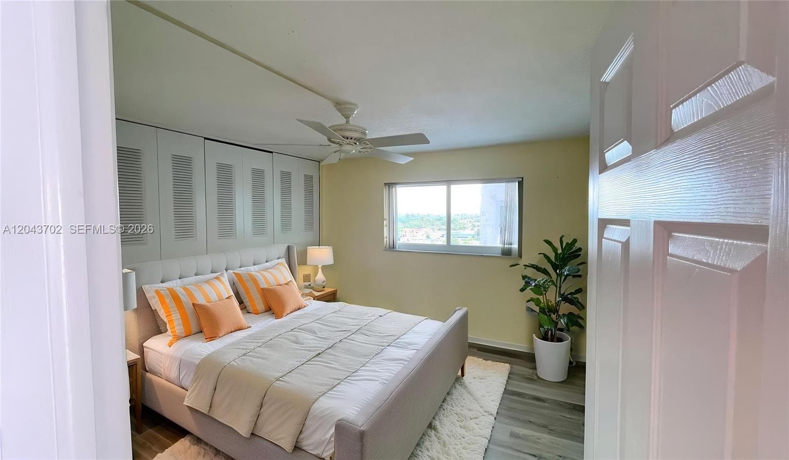 401 Lake Shore Dr 801 photo 19