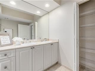 815 NW Flagler Avenue 302 photo 20