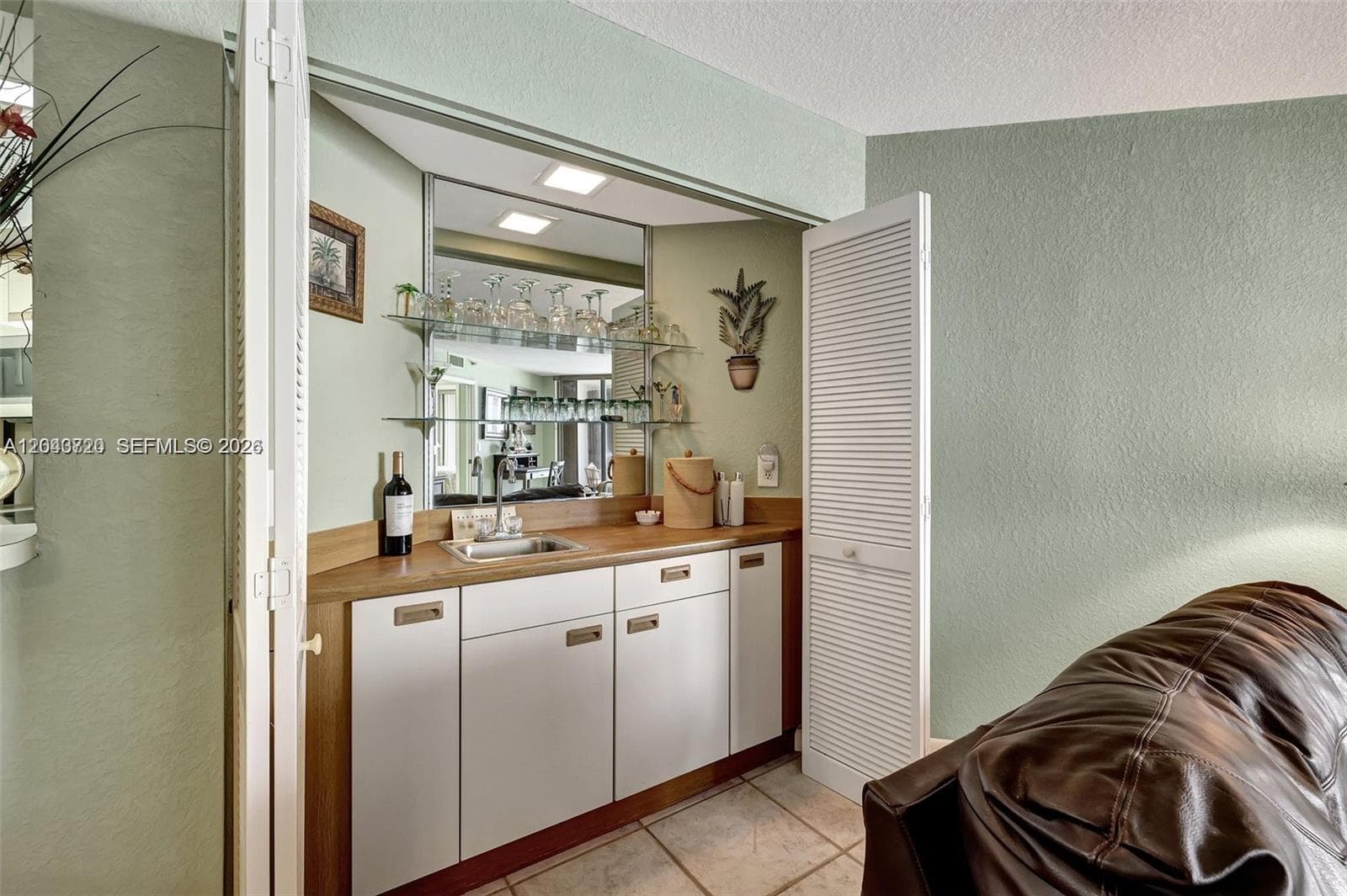9650 S Ocean Dr 1403 photo 12