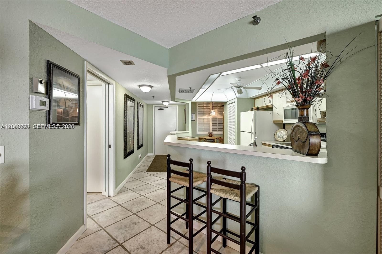 9650 S Ocean Dr 1403 photo 5