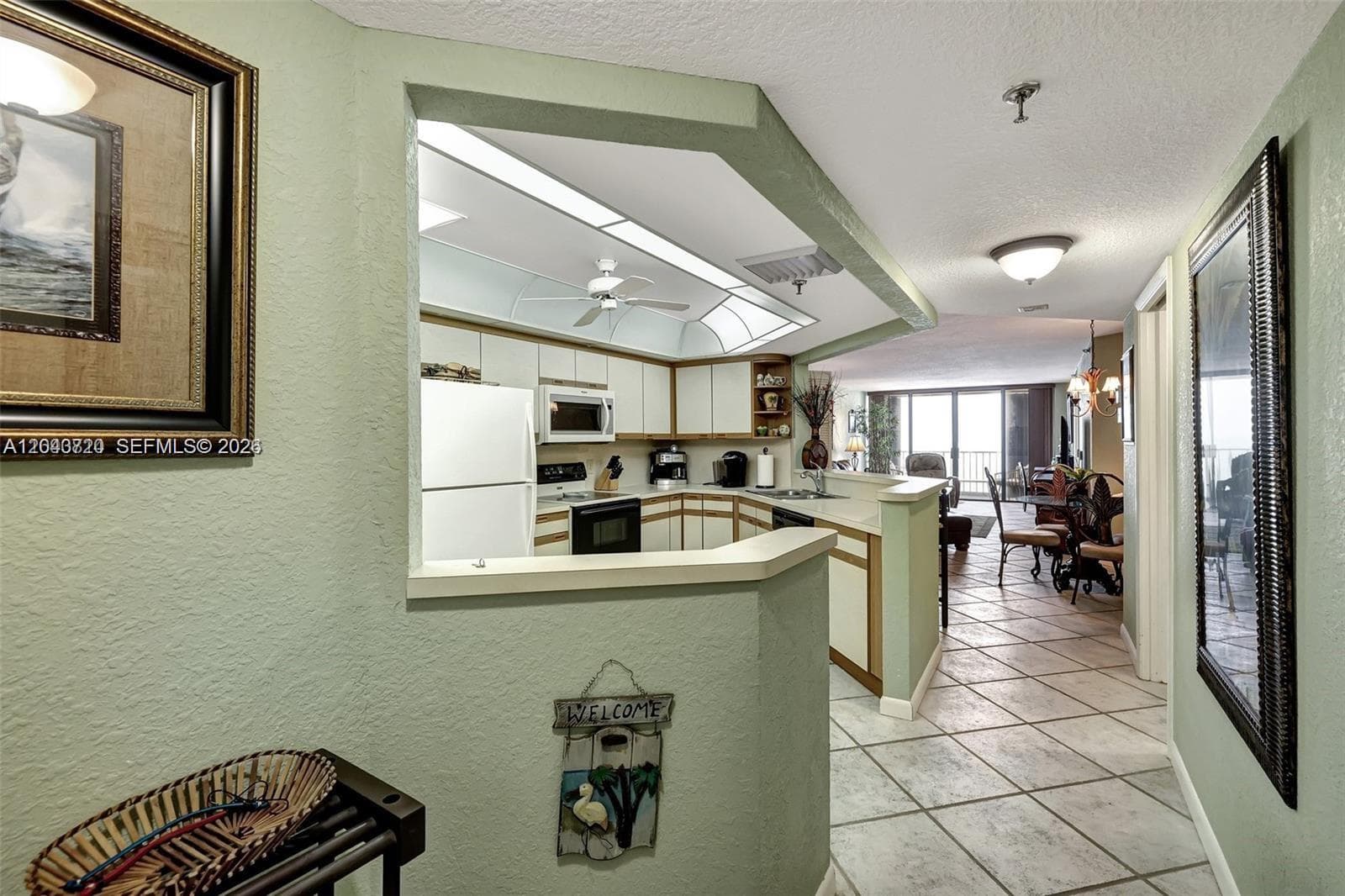 9650 S Ocean Dr 1403 photo 4