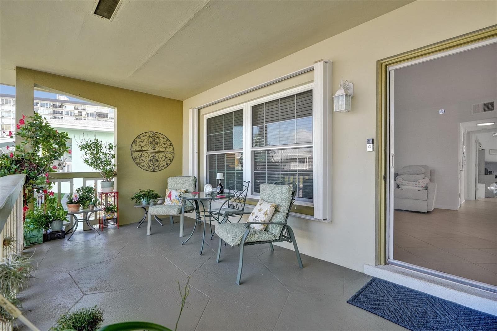 935 SE 9th Avenue 16 photo 7