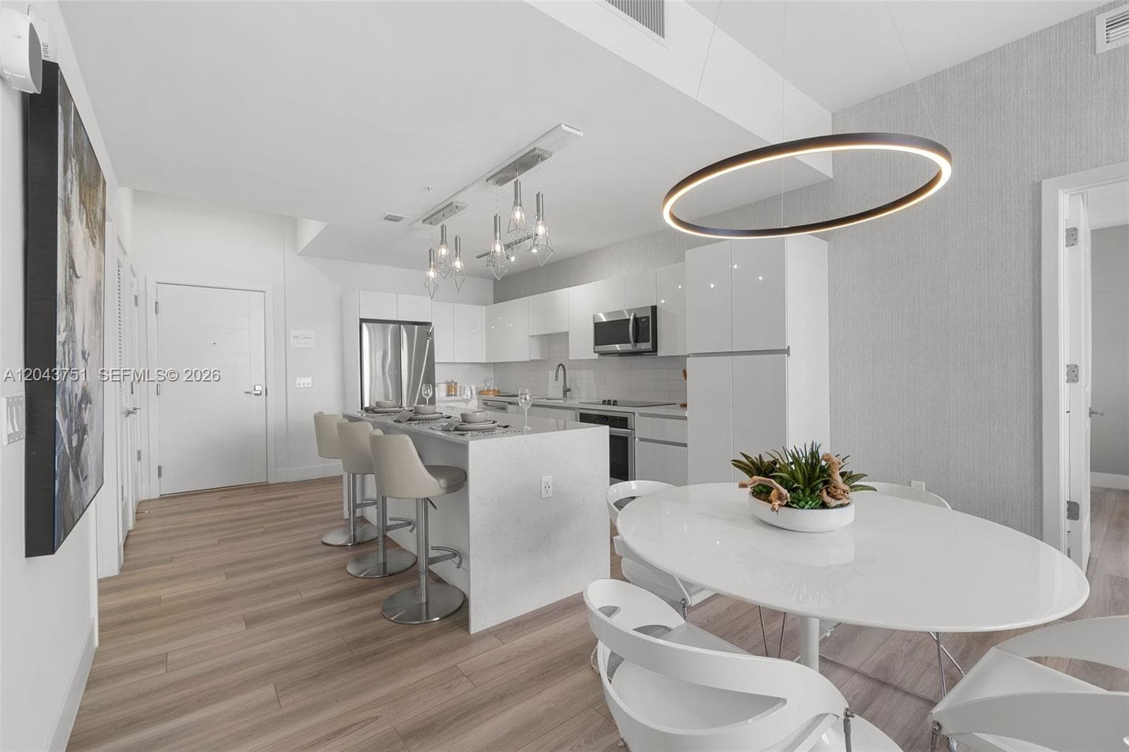 101 Diplomat Pkwy 1108 photo 18