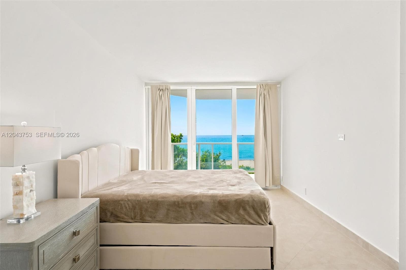 16485 Collins Ave WS6C photo 13
