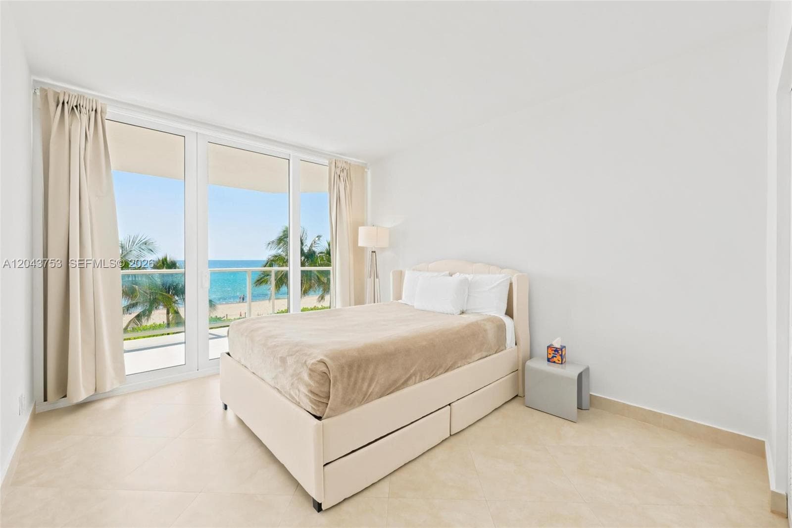 16485 Collins Ave WS6C photo 11