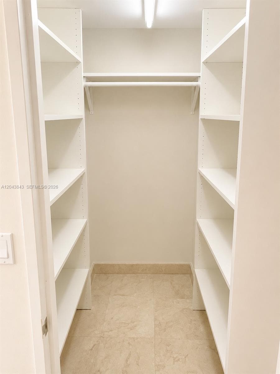 5255 Collins Ave 7B photo 25