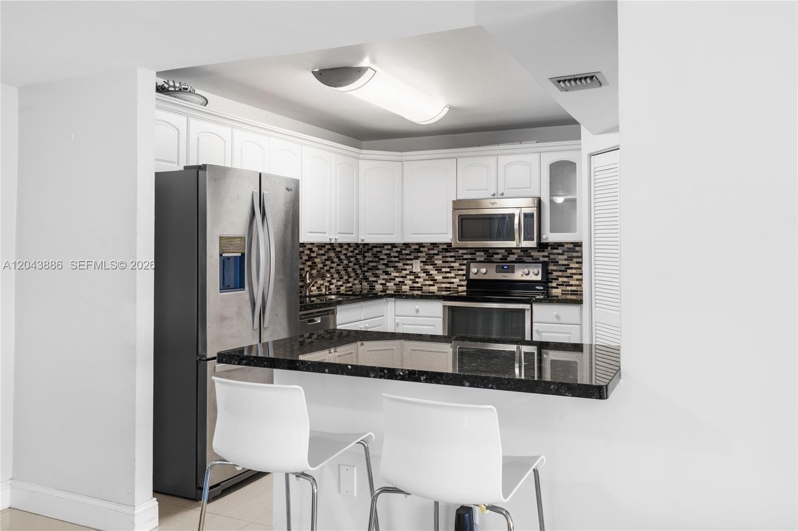 9273 Collins Ave 408 photo 4