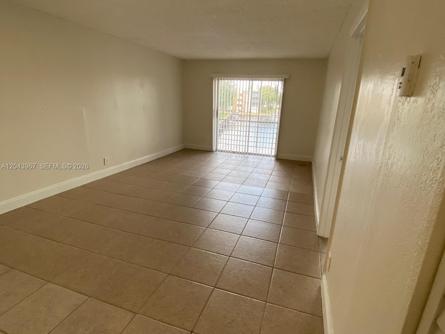 2775 Taft St 307 photo 6