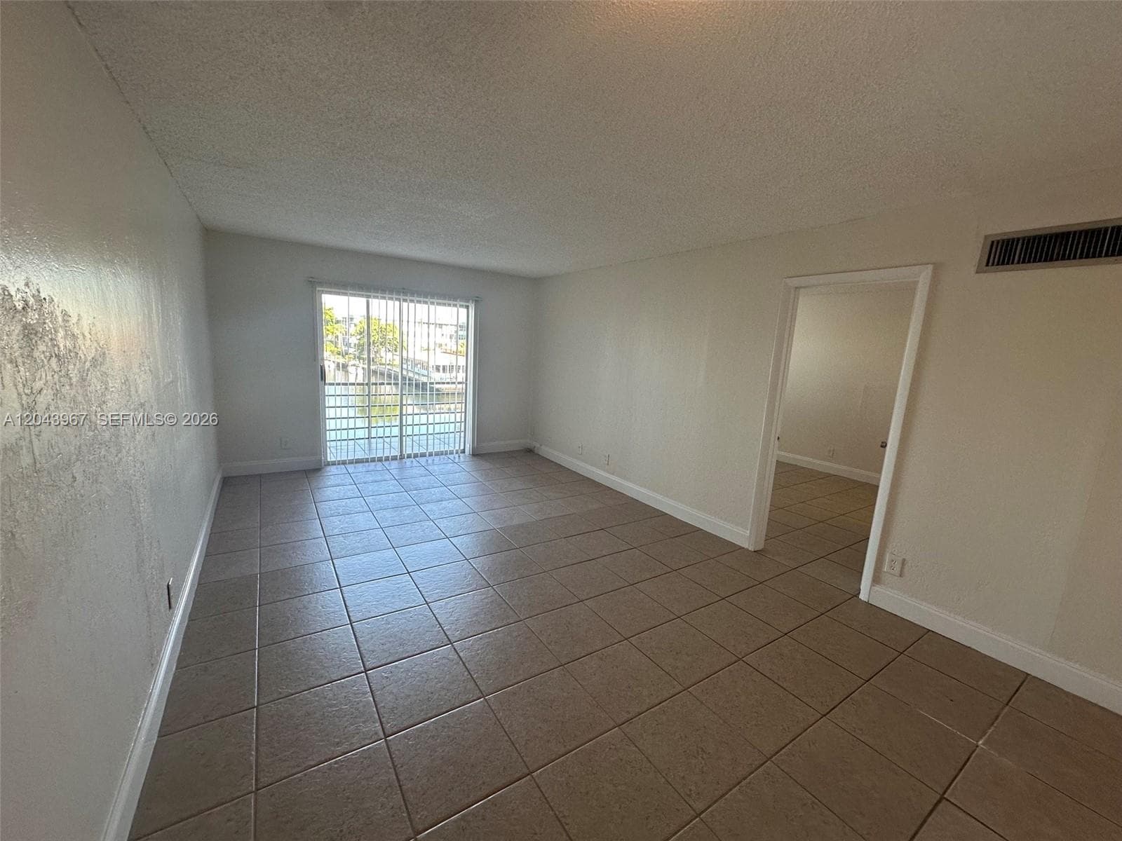 2775 Taft St 307 photo 11