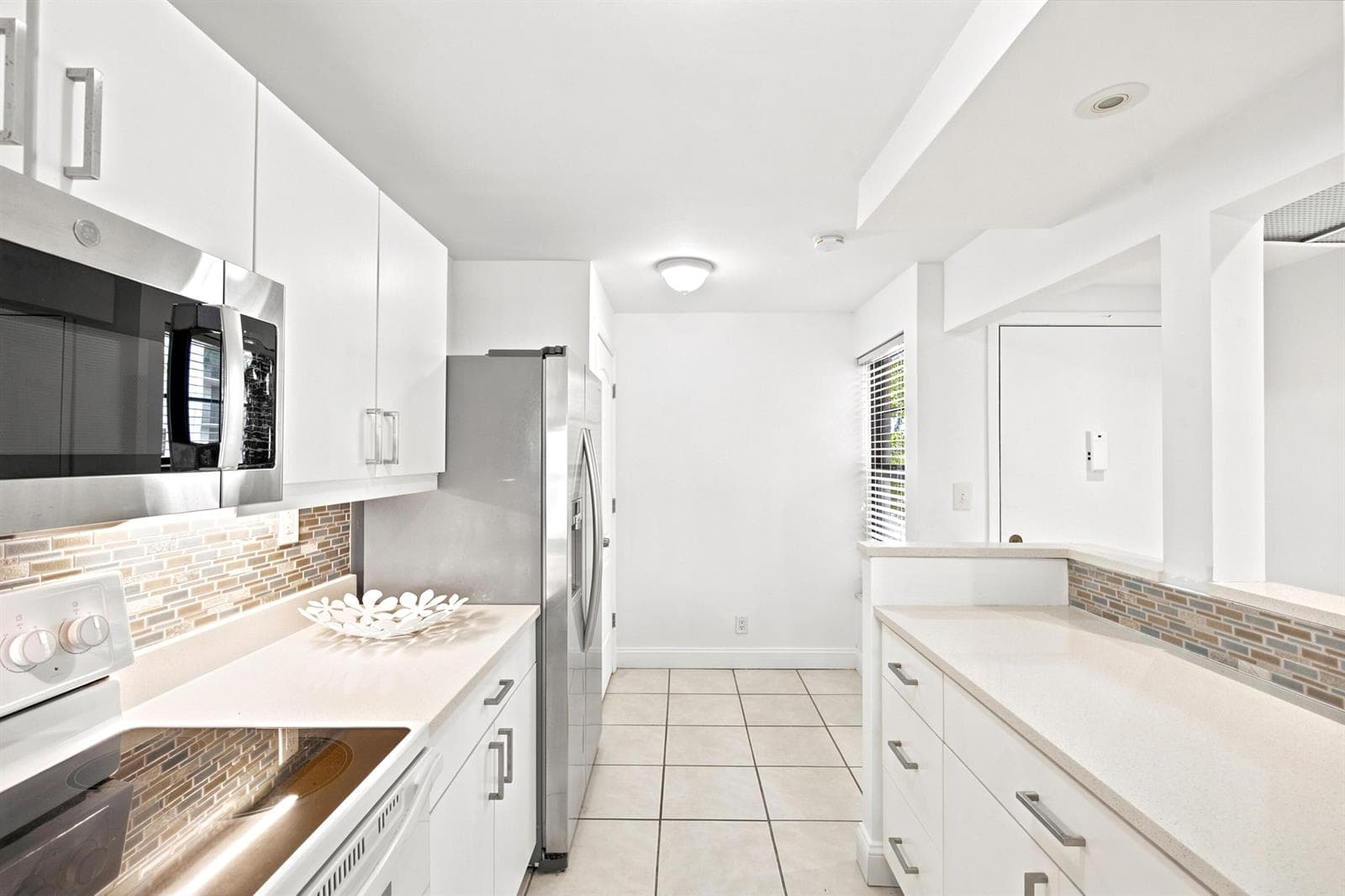 8 Royal Palm Way 3020 photo 10