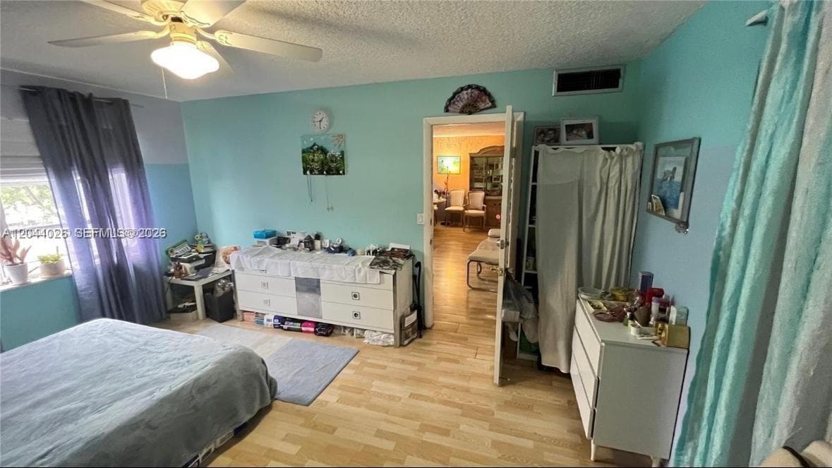 200 Diplomat Pkwy 234 photo 25