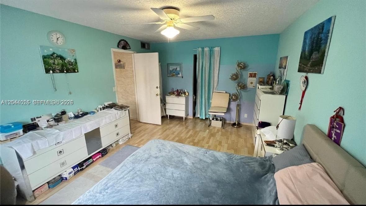 200 Diplomat Pkwy 234 photo 21