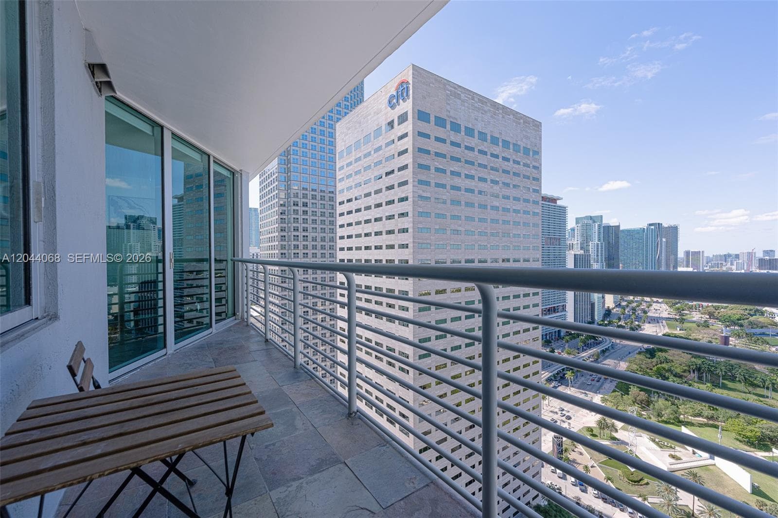 325 S Biscayne Blvd 3624 photo 16