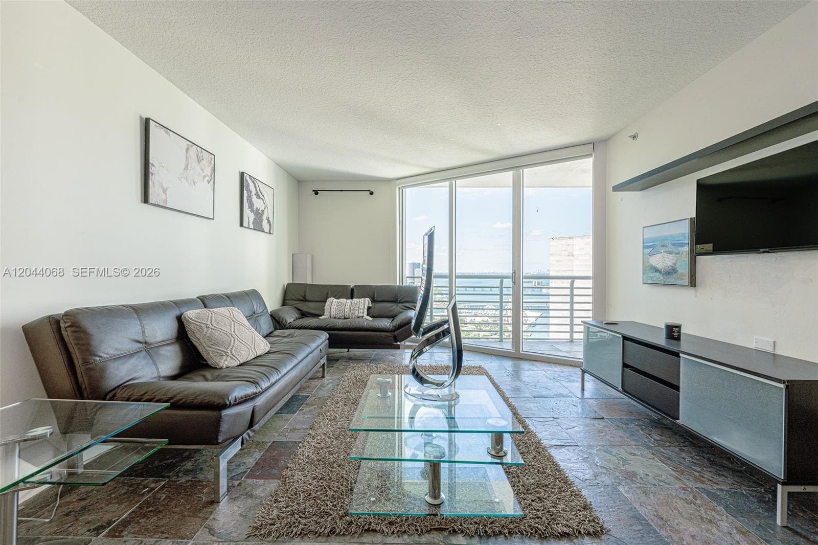 325 S Biscayne Blvd 3624 photo 5