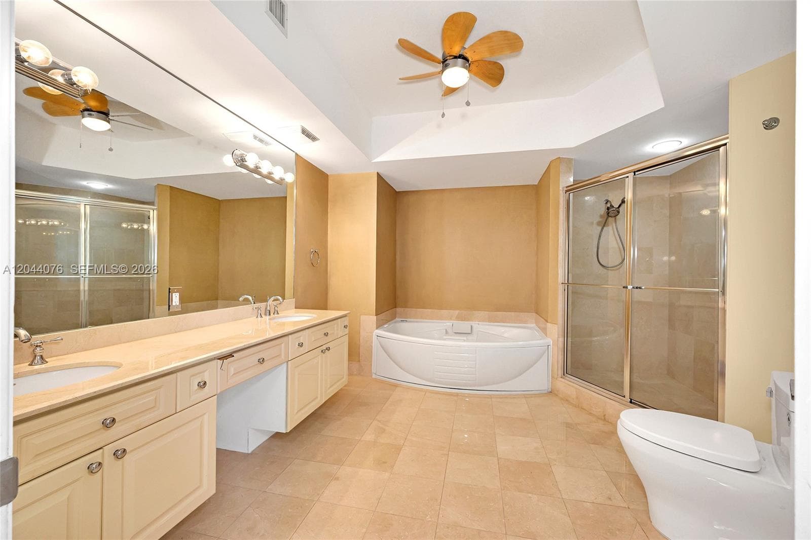 3100 N Ocean Blvd 1004 photo 17