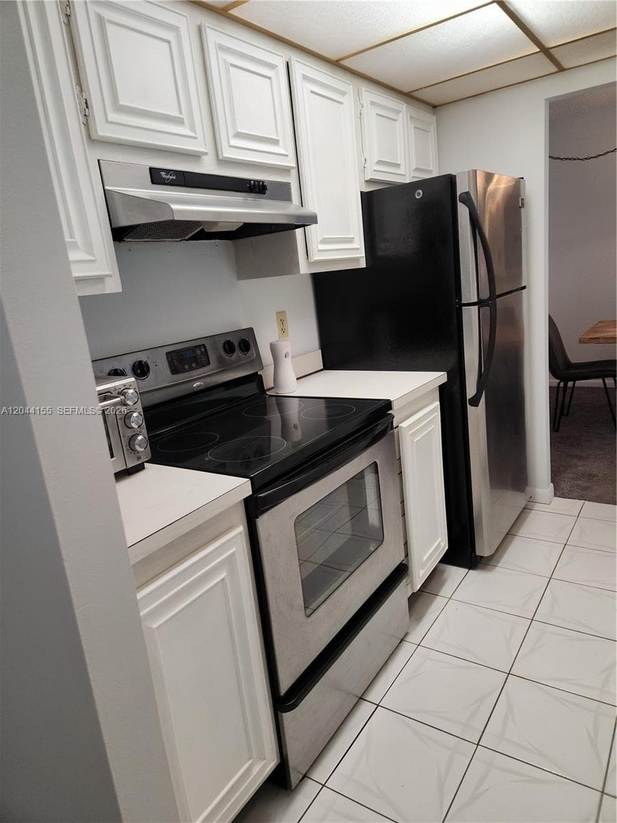 1009 N Ocean Blvd 411 photo 3