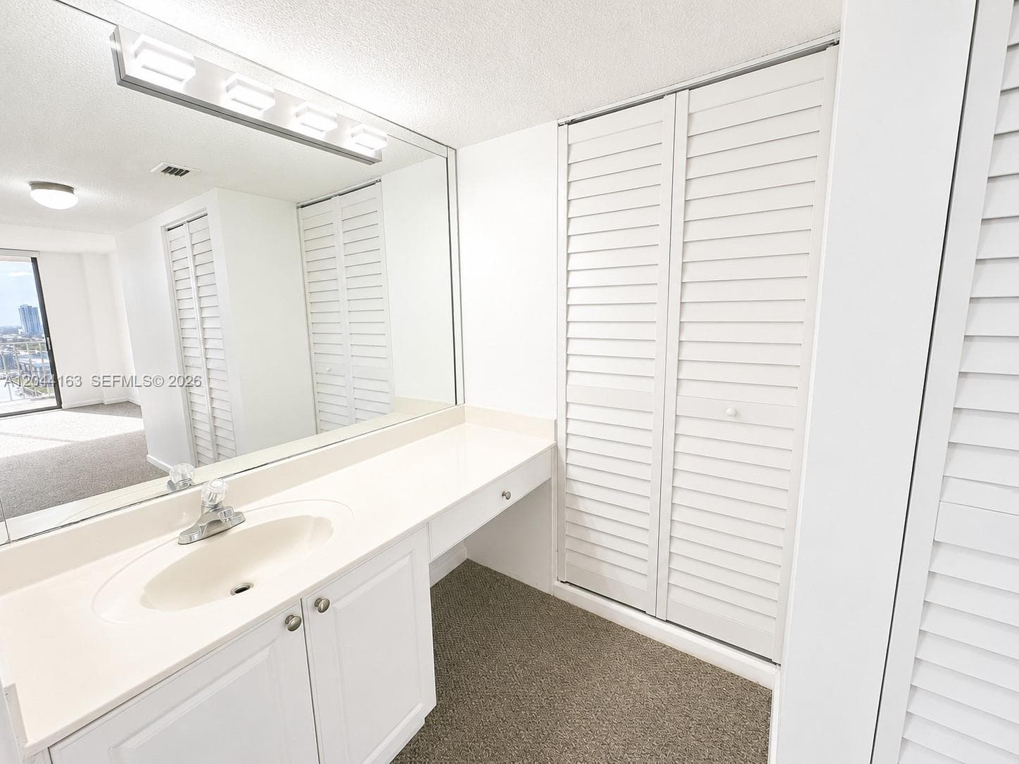 290 174th St 1207 photo 14
