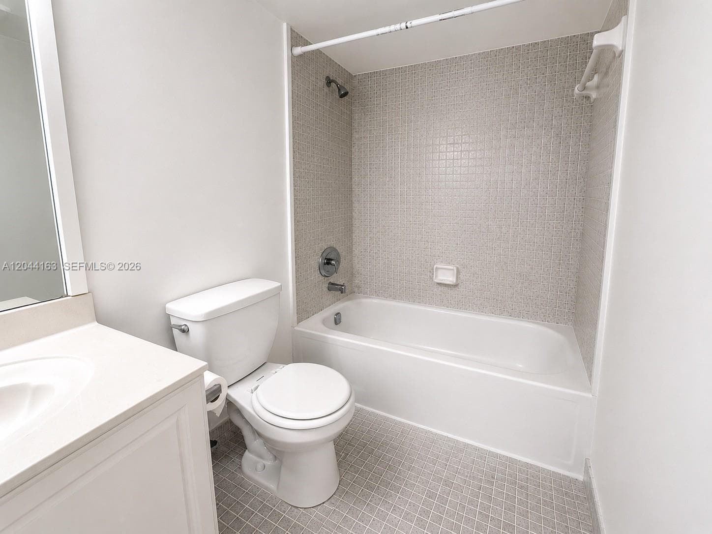290 174th St 1207 photo 19