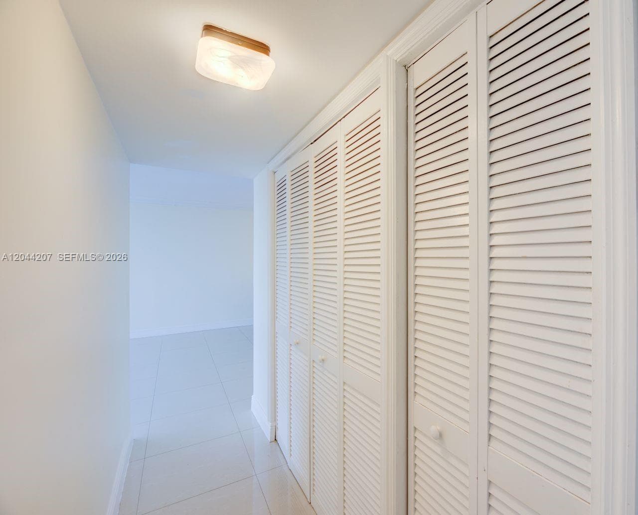 2500 NE 135th St C1011 photo 11