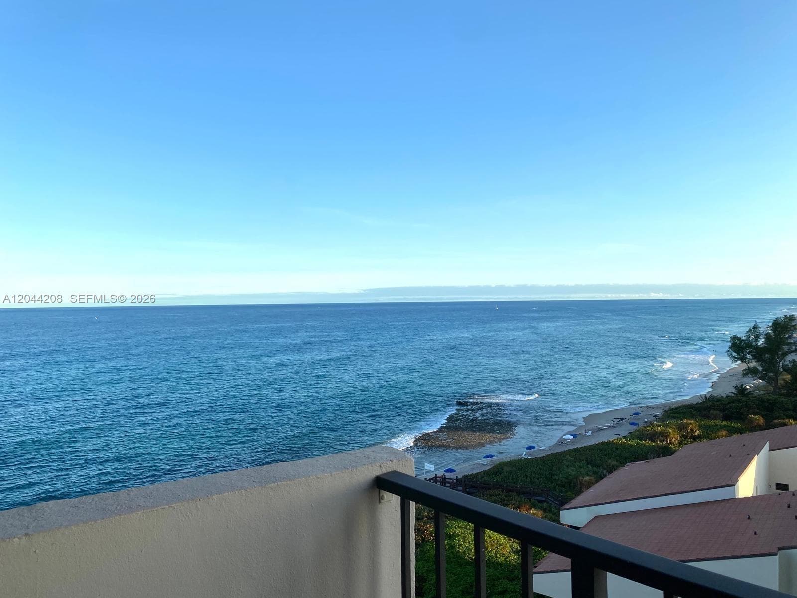 4200 N Ocean Dr 1-1103 photo 1
