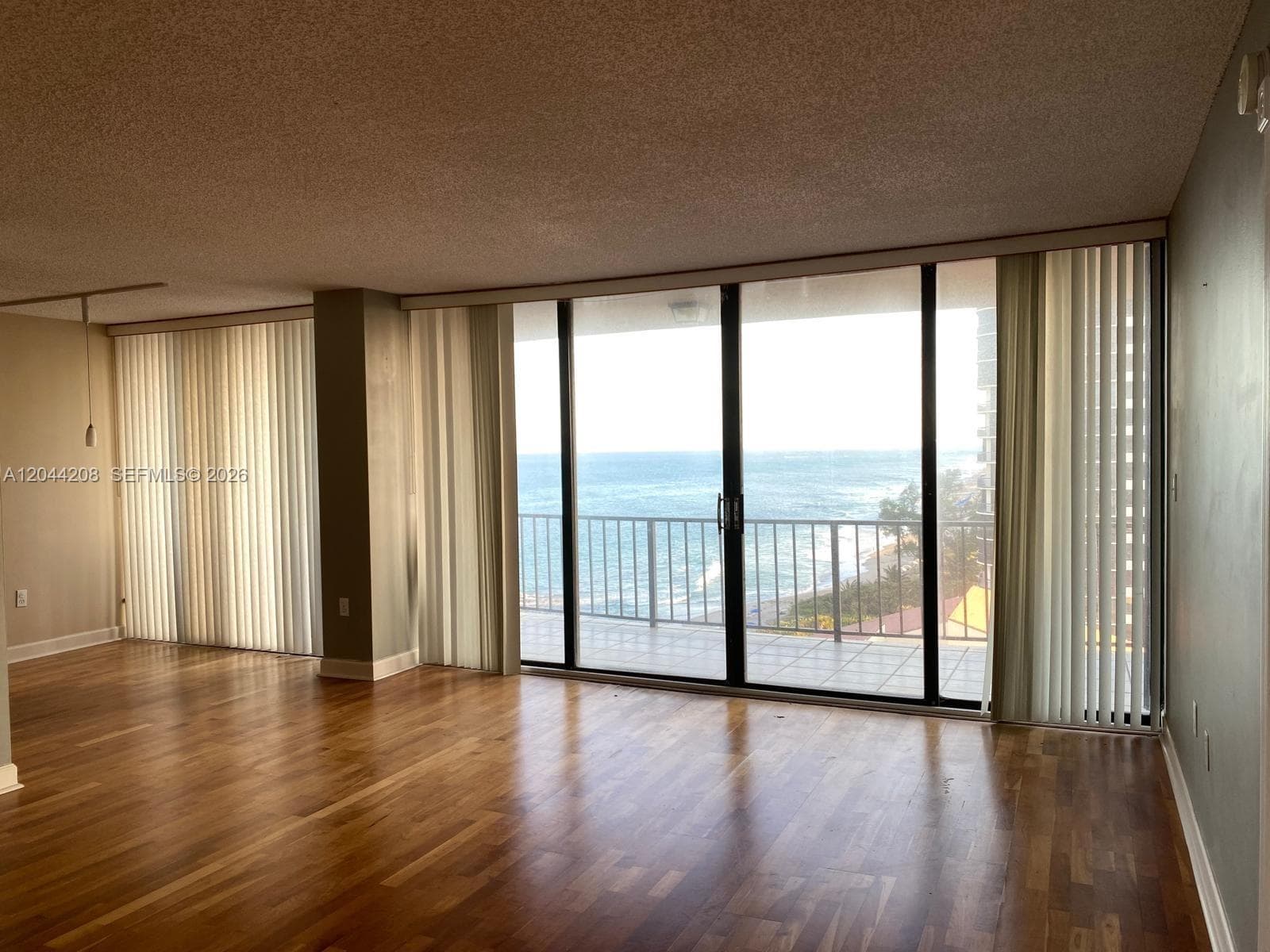 4200 N Ocean Dr 1-1103 photo 10