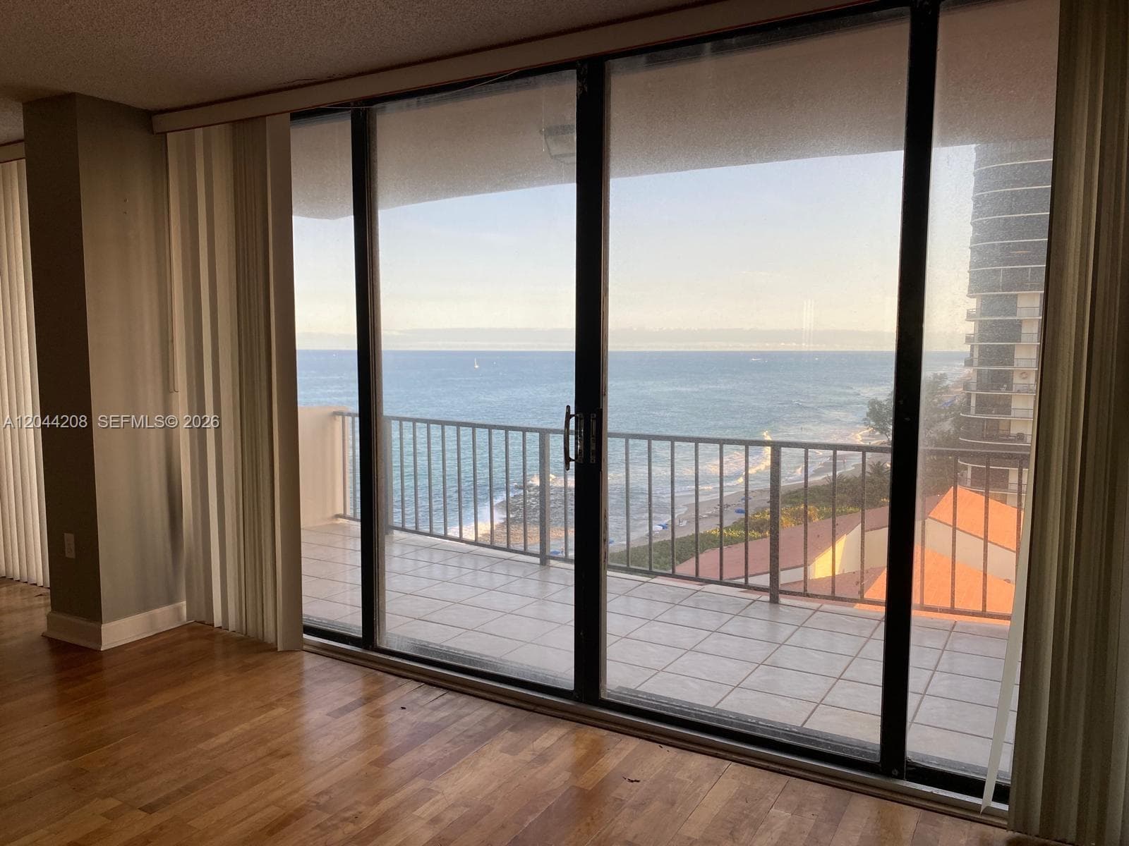 4200 N Ocean Dr 1-1103 photo 11