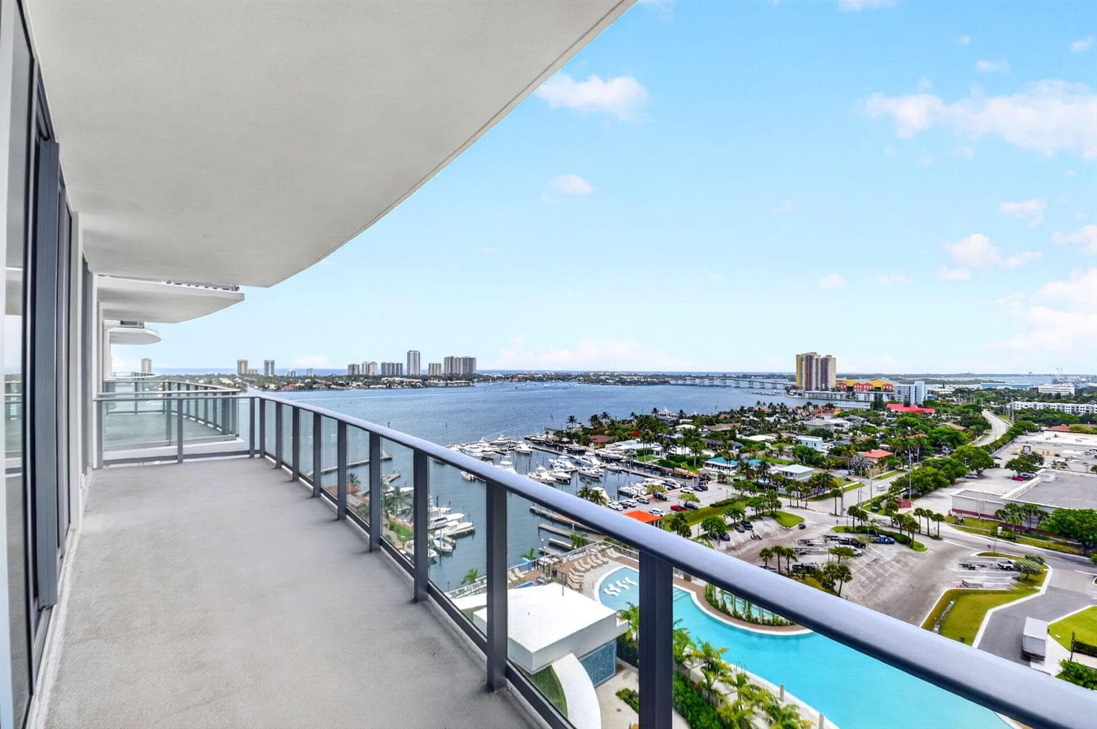 220 Lake Shore Drive 1511 photo 8