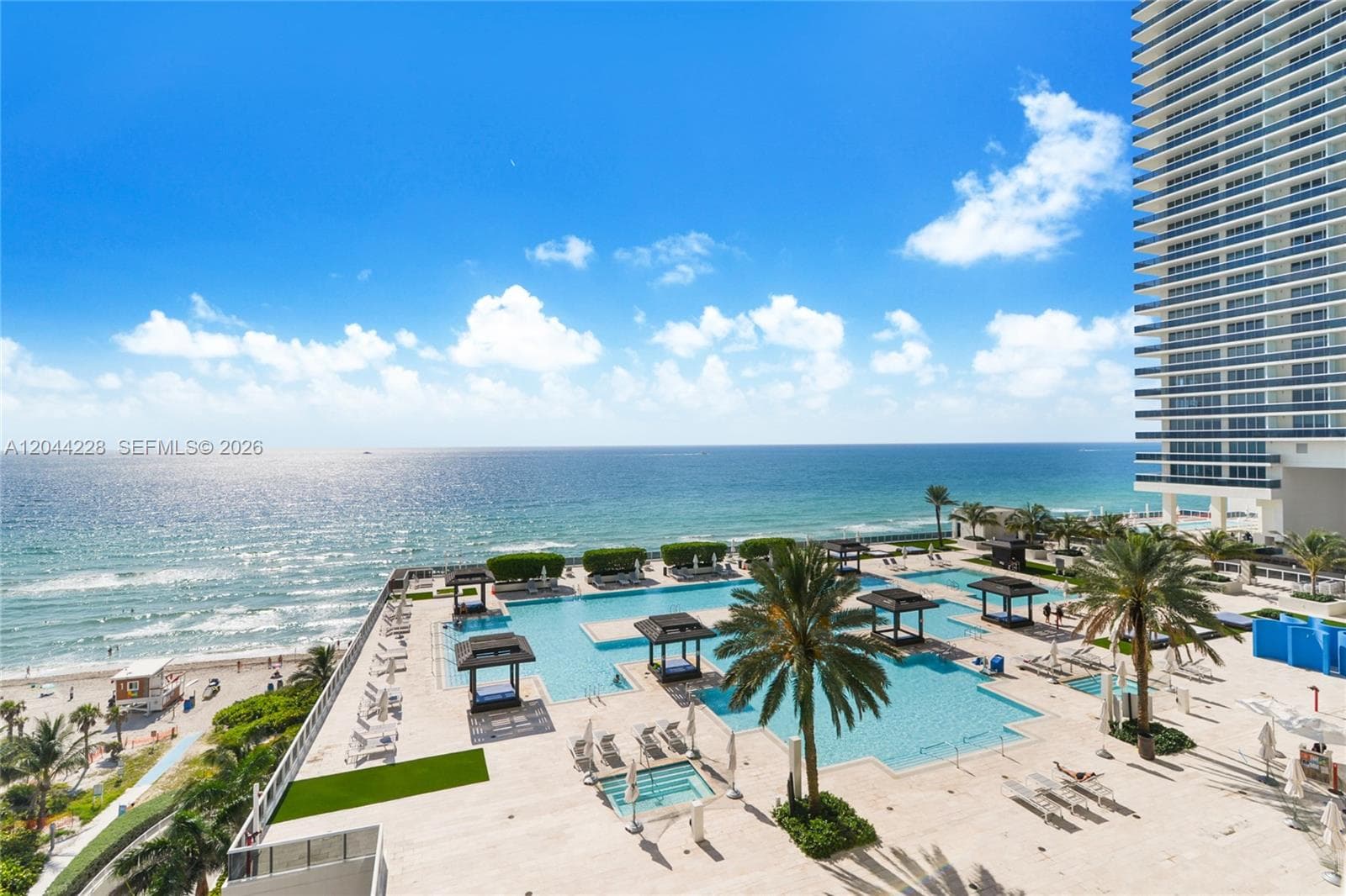 1800 S Ocean Dr 1101 photo 2