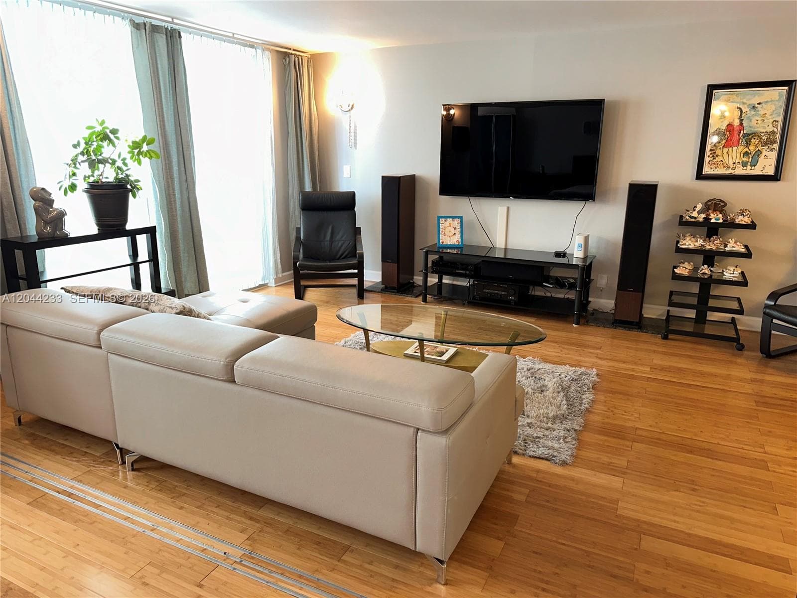6039 Collins Ave 1205 photo 10