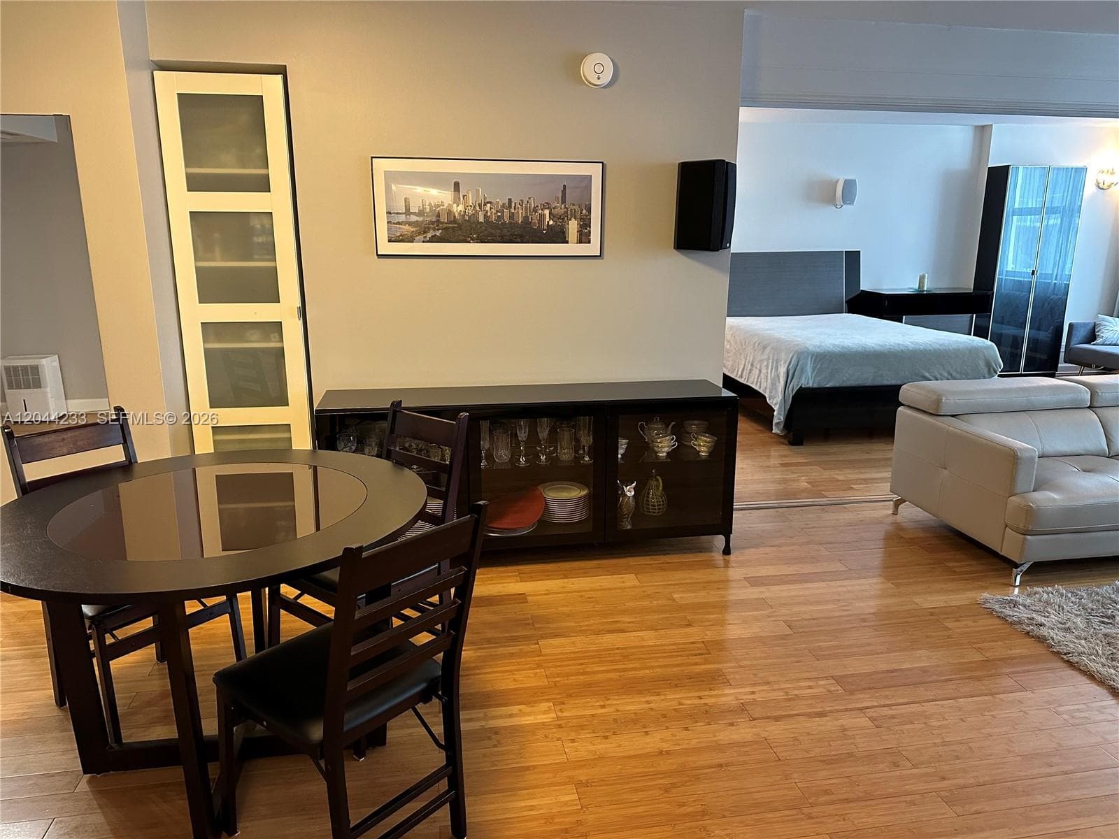 6039 Collins Ave 1205 photo 15