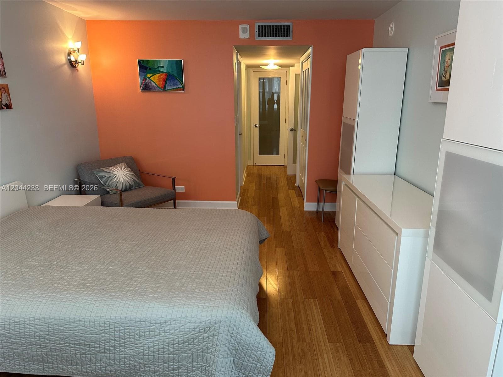 6039 Collins Ave 1205 photo 19
