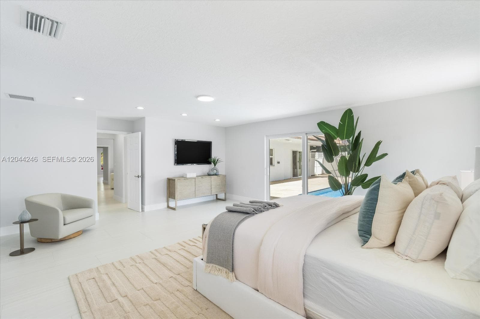 2680 NE 47th St 0 photo 7
