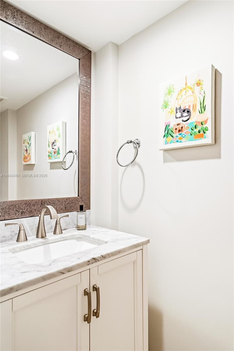 6917 Collins Ave 1012 photo 13