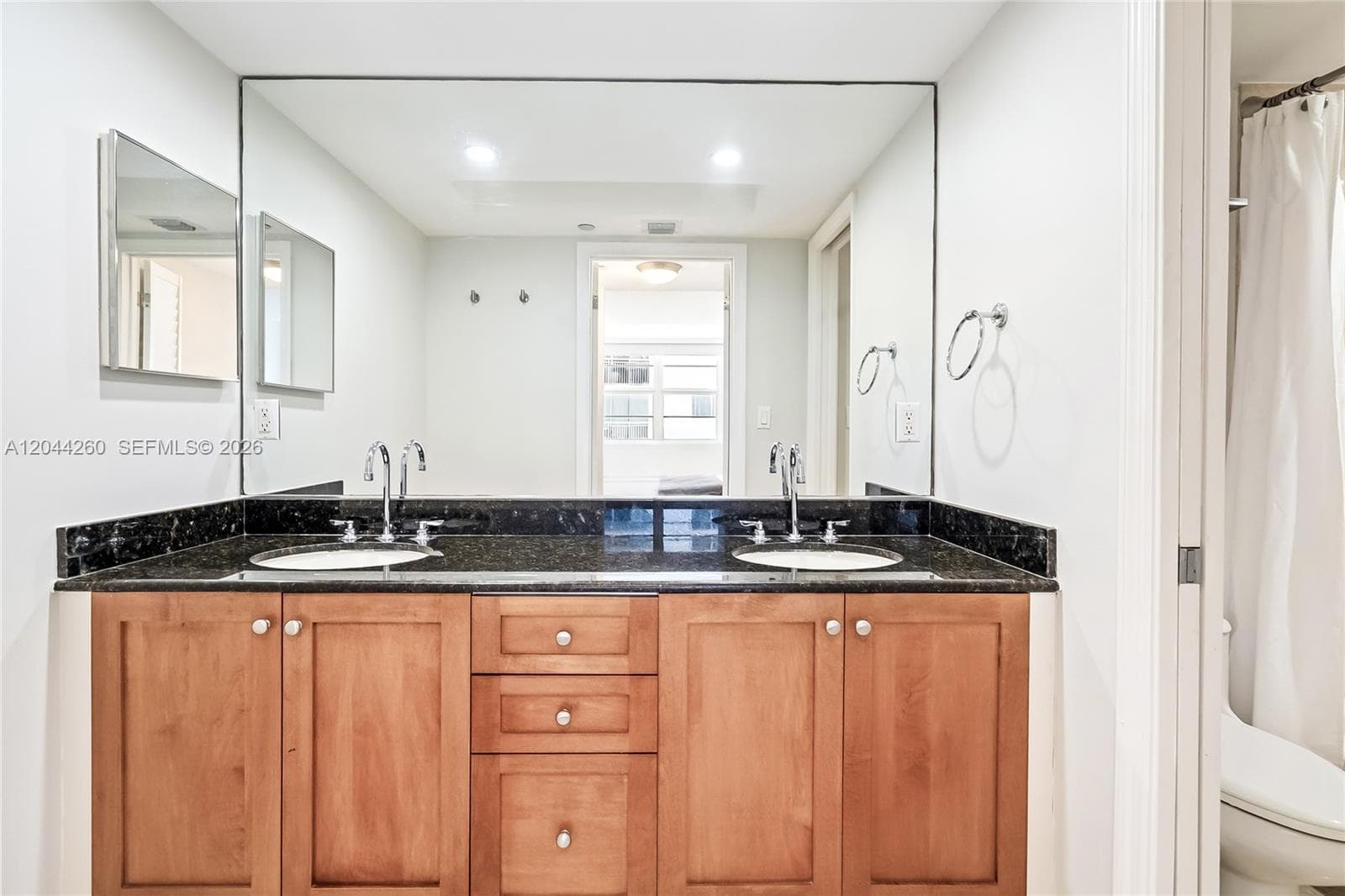 6917 Collins Ave 1012 photo 17