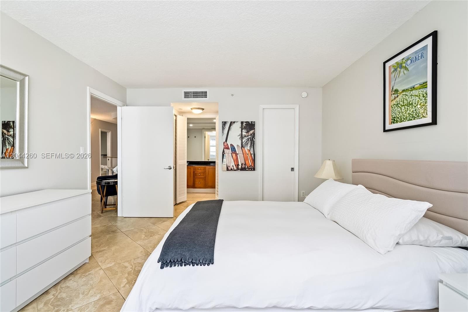 6917 Collins Ave 1012 photo 16