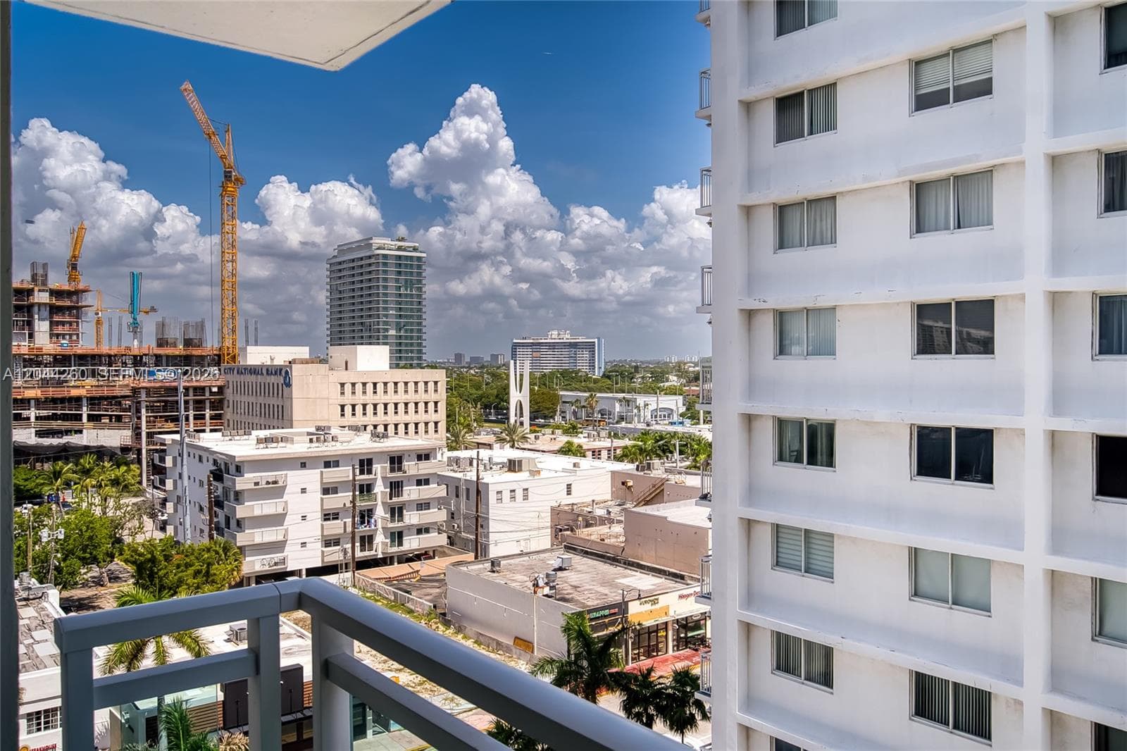 6917 Collins Ave 1012 photo 20