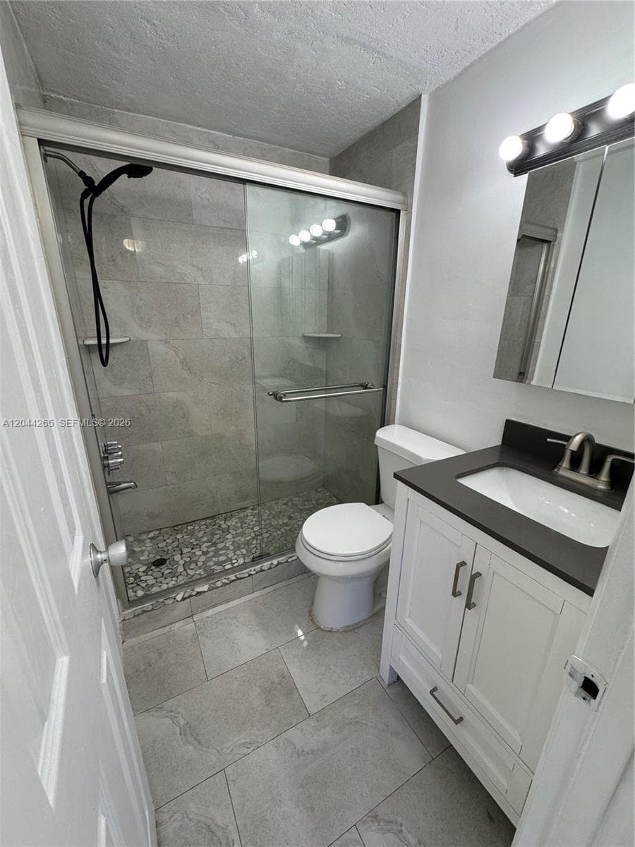 1765 Venice Ln 4E photo 7