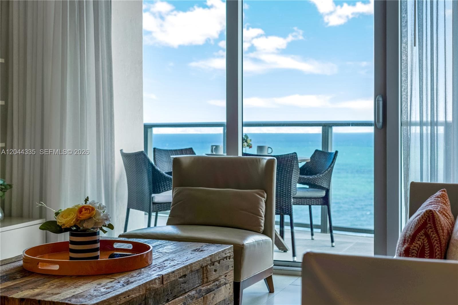 4111 S Ocean Dr 1405 photo 3