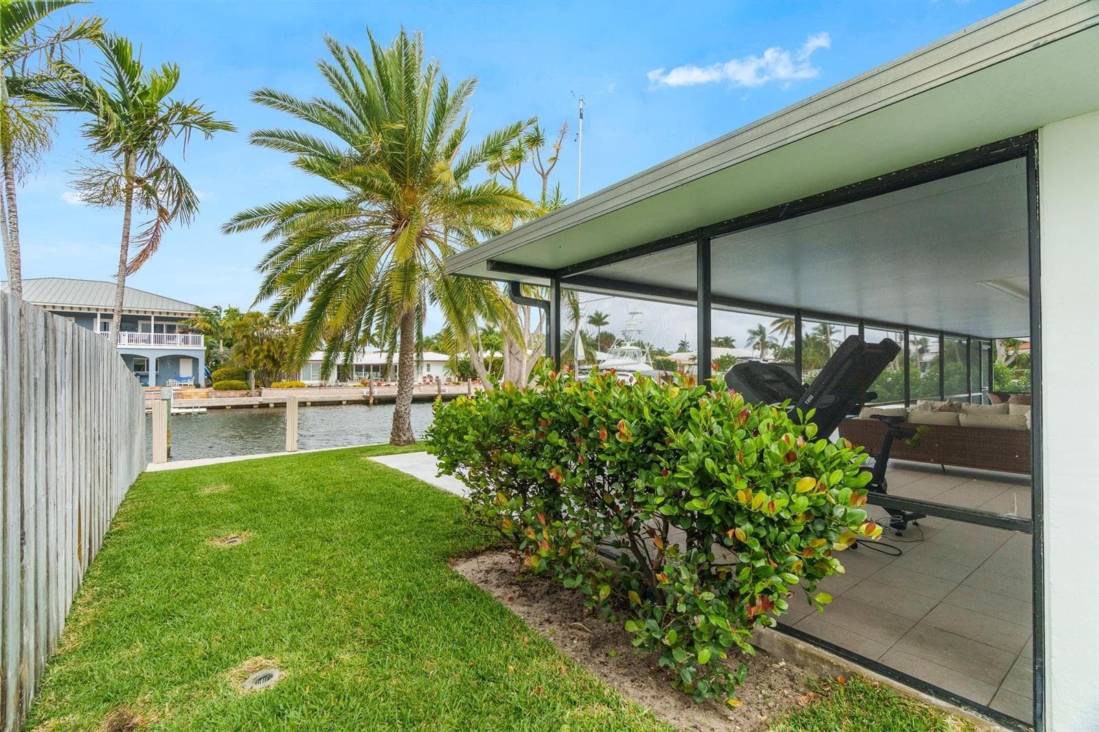 273 Tropic Drive photo 11