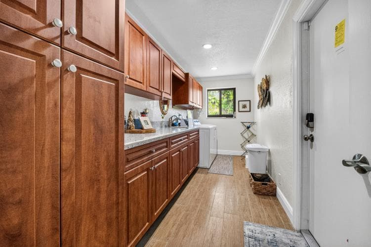2409 SW 27th Avenue photo 19