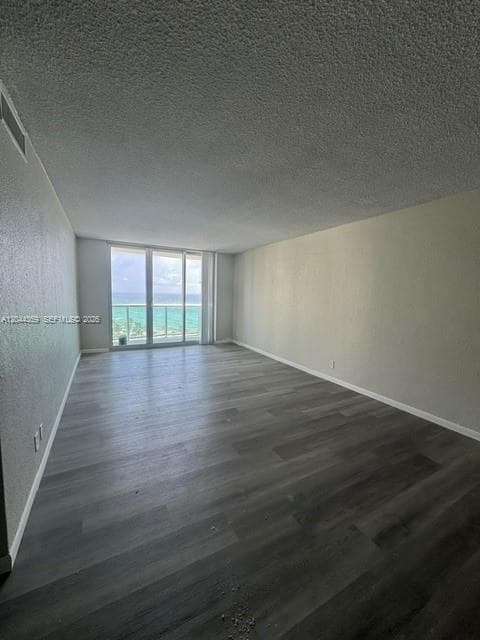 3901 S Ocean Dr 10X photo 3