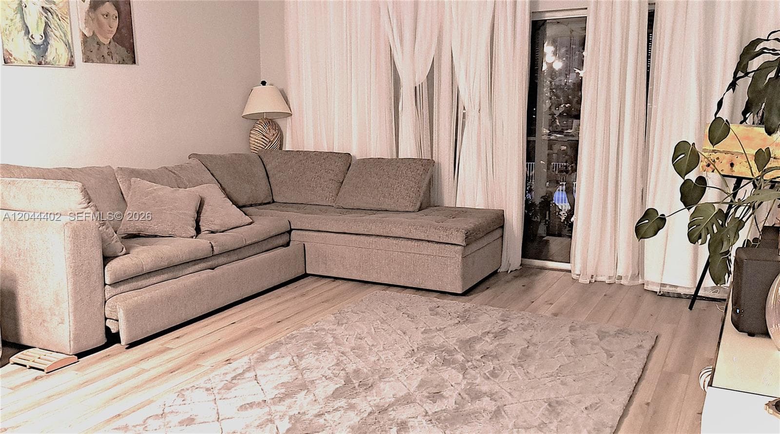 450 GOLDEN ISLES DR 2H photo 6