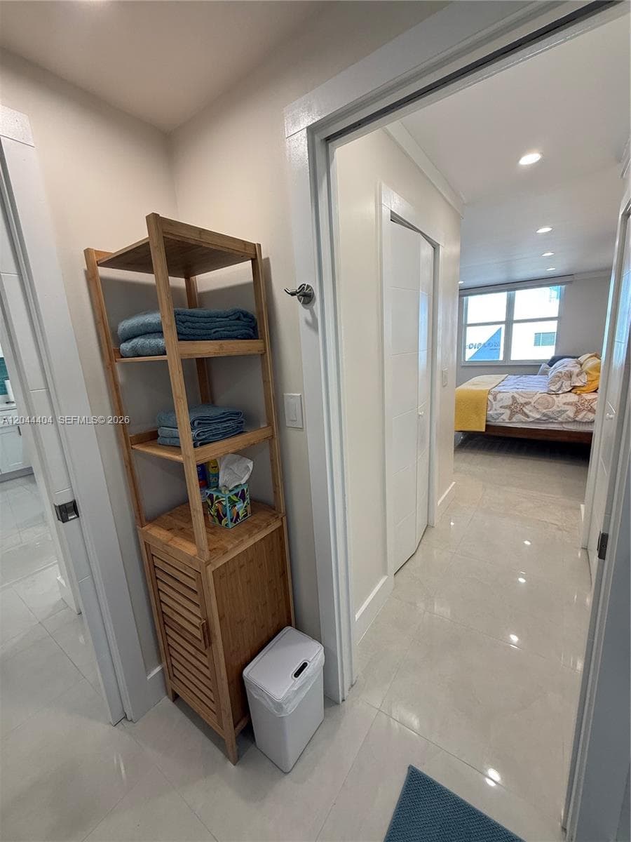 3725 S Ocean Dr 1225 photo 21