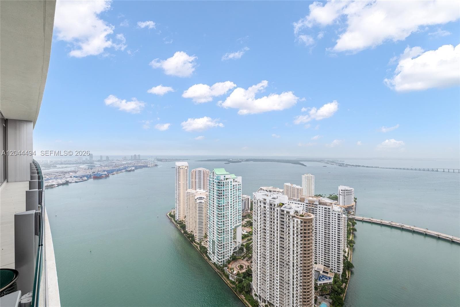 300 Biscayne Boulevard Way 5104 photo 3