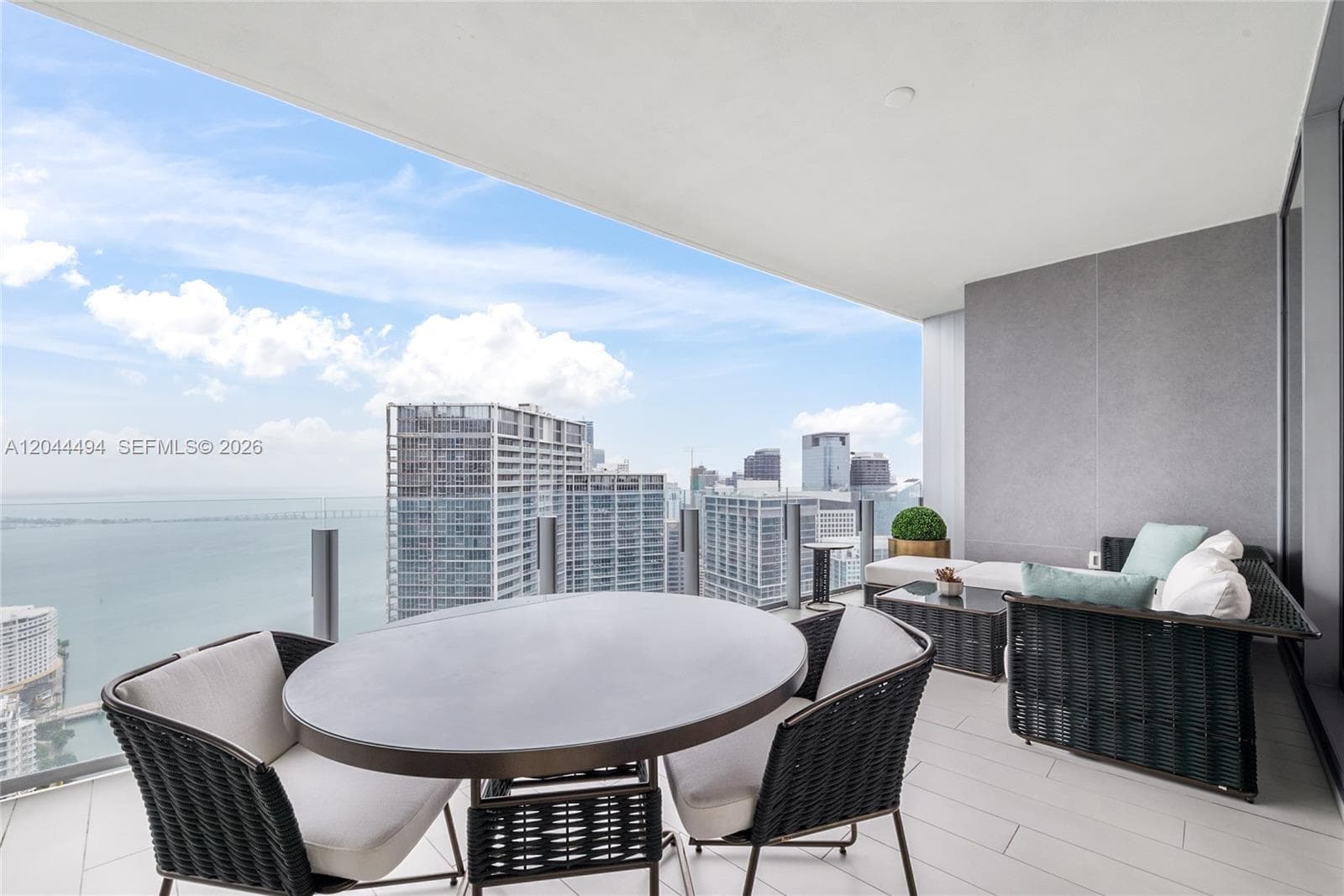 300 Biscayne Boulevard Way 5104 photo 4