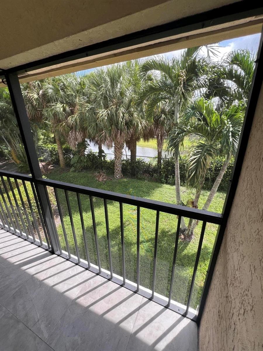 960 NW 45th Street B-6 photo 3