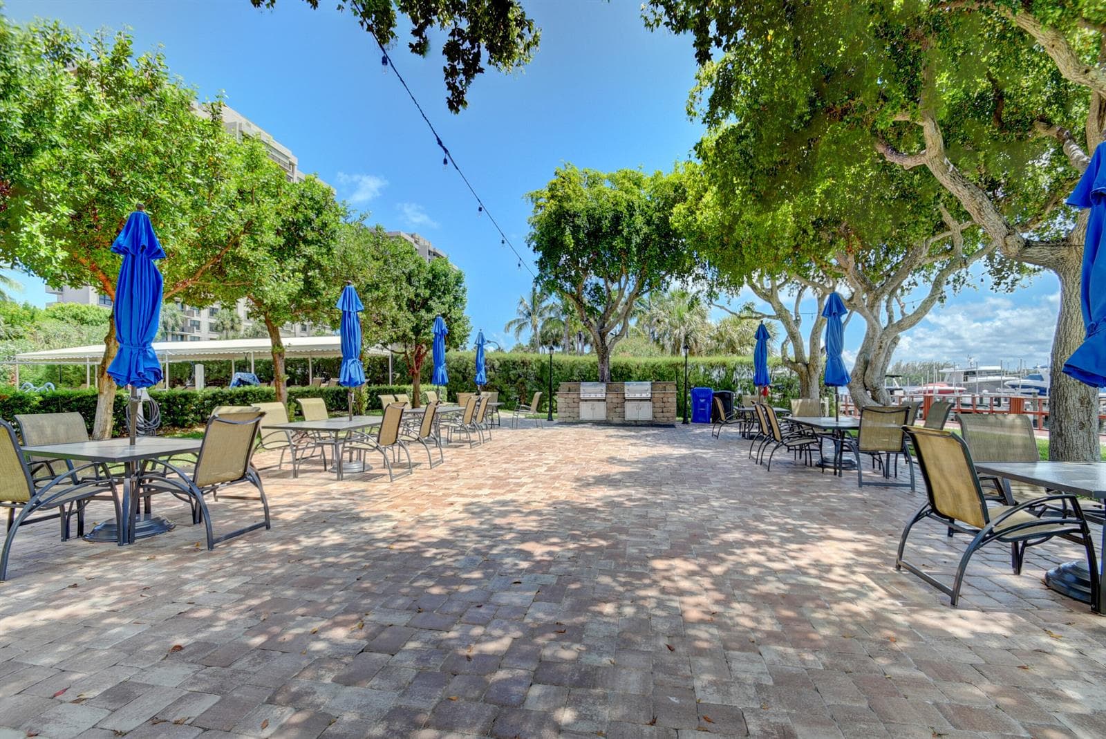2121 N Ocean Boulevard 1406w photo 5