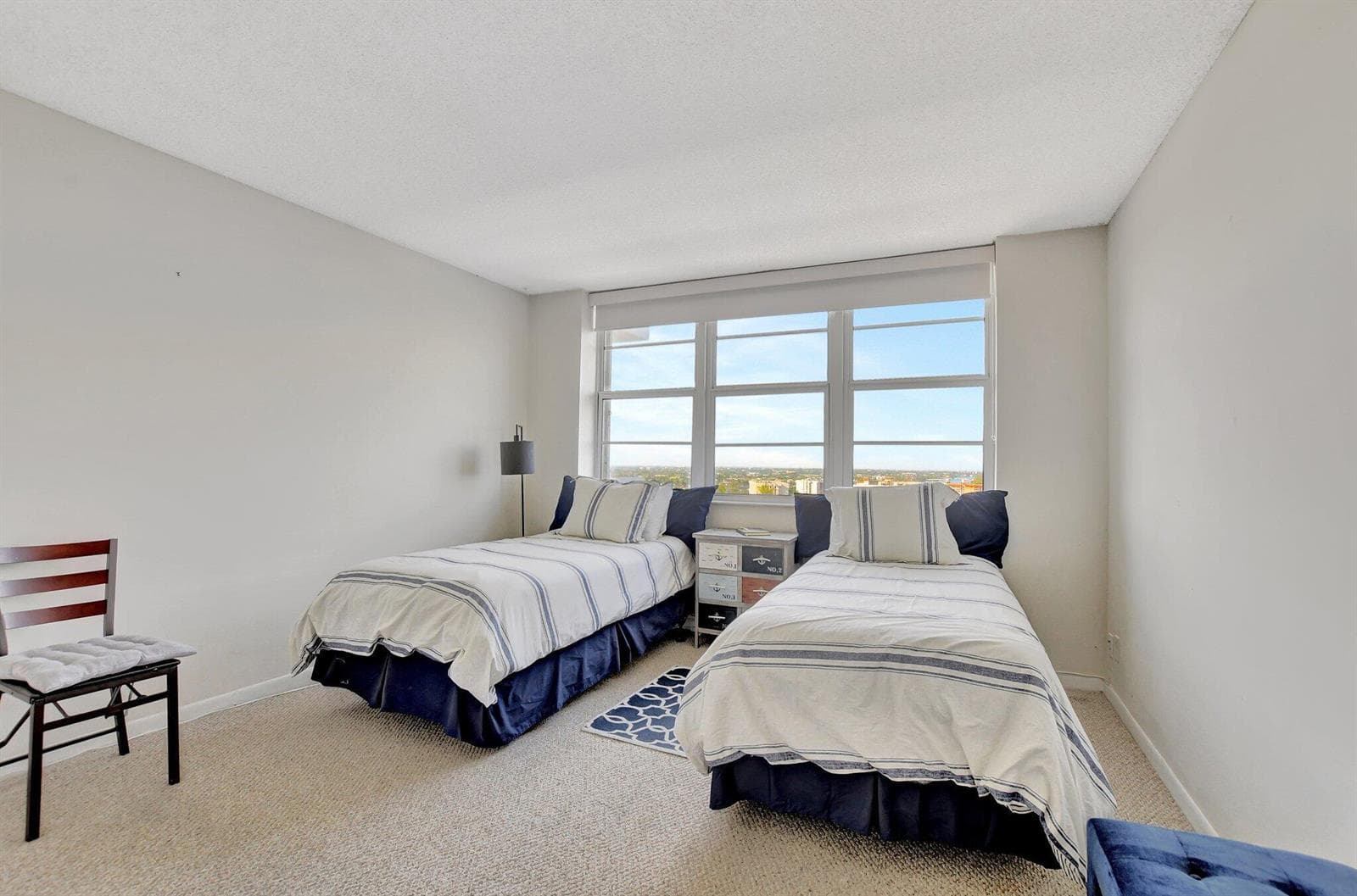 2121 N Ocean Boulevard 1406w photo 24