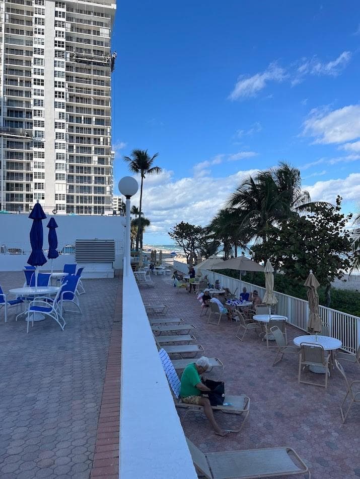 4250 Galt Ocean Drive 10k photo 20